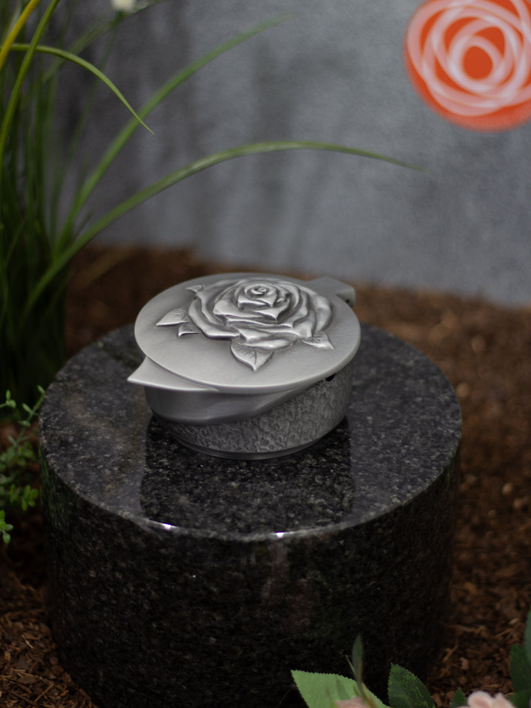 Weihkessel / Weihwasserbecken  Aluminium rund mit Blumenmotiv