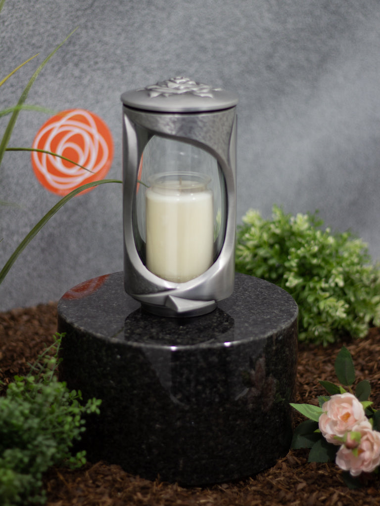 Grablaterne Aluminium rund mit Blumenmotiv klein